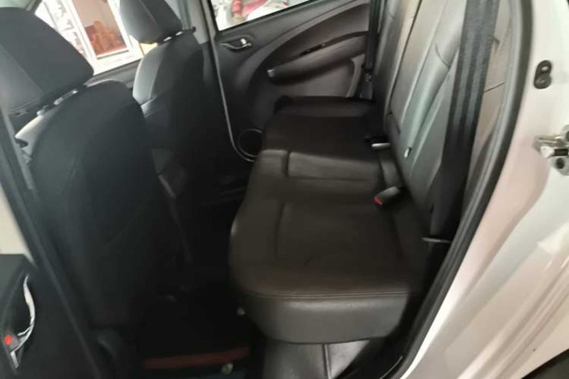 Used FORTHING Joyear X3 2017 1.6L CVT Luxury Model Left Rear Seat