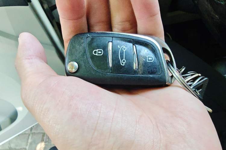Used FORTHING Joyear X3 2017 1.5L Manual Comfort Model Vehicle Key