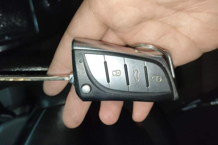 Used FORTHING Joyear X3 2017 1.5L Manual Comfort Model Vehicle Key