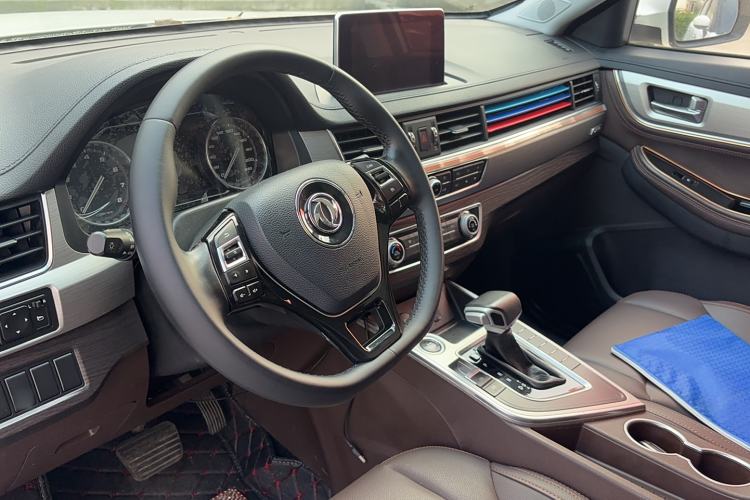 Used FORTHING Joyear X5 2017 Jingxiang Series 1.5T CVT Luxury Model Interior 2