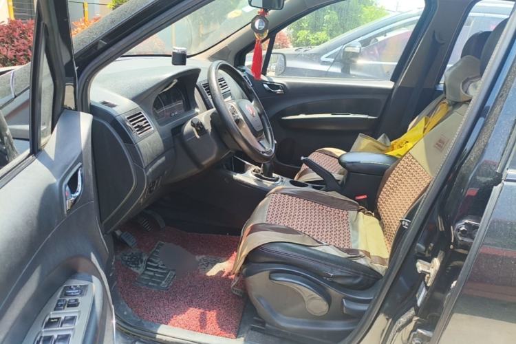 Used FORTHING Joyear X5 2013 1.6L Manual Luxury Model China IV Standard Driver Seat