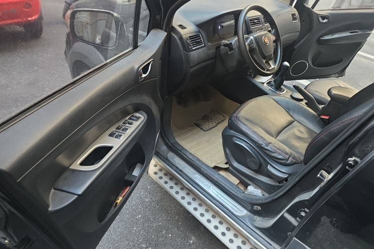 Used FORTHING Joyear X5 2013 1.6L Manual Luxury Model China IV Standard Driver Seat