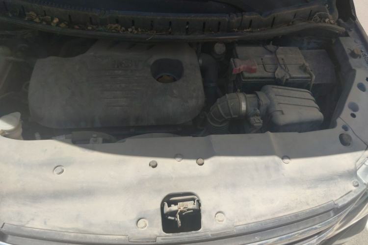 Used FORTHING Joyear X5 2013 1.8T Manual Luxury Model Engine Bay