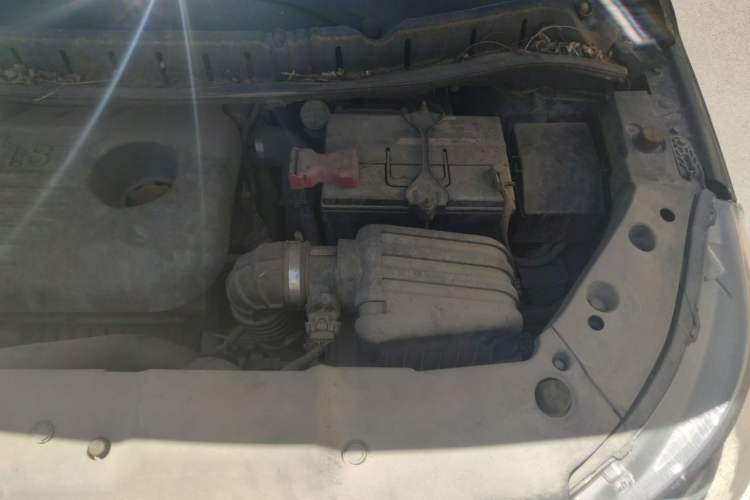 Used FORTHING Joyear X5 2013 1.8T Manual Luxury Model Engine Bay Left
