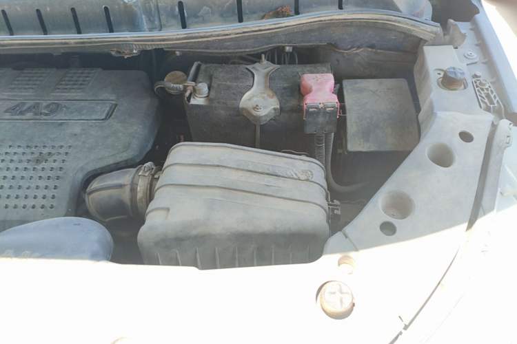 Used FORTHING Joyear X5 2013 1.6L Manual Luxury Model China IV Standard Engine Bay Left