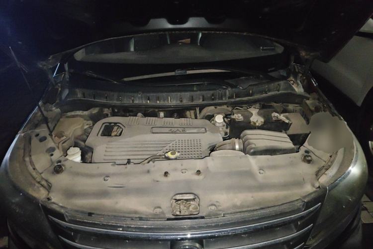 Used FORTHING Joyear X5 2013 1.6L Manual Luxury Model China V Standard Engine Bay