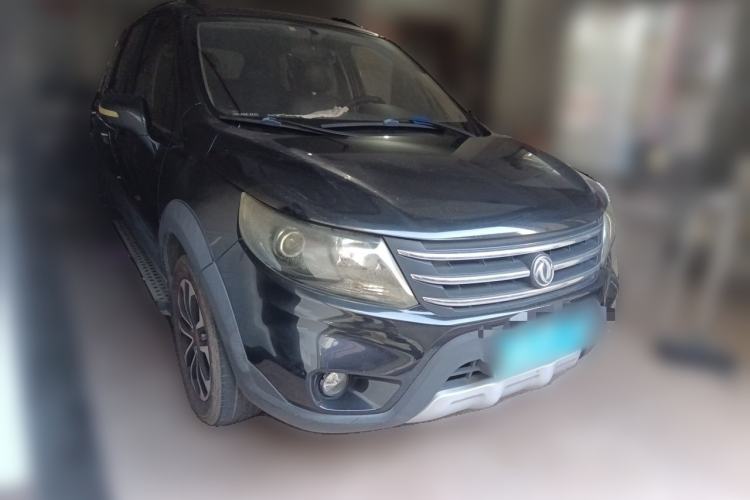 Used FORTHING Joyear X5 2013 1.6L Manual Luxury Model China V Standard Front Right 45 Deg
