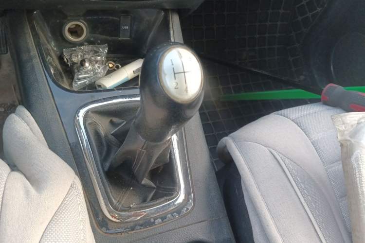Used FORTHING Joyear X5 2013 1.6L Manual Luxury Model China IV Standard Gear Lever