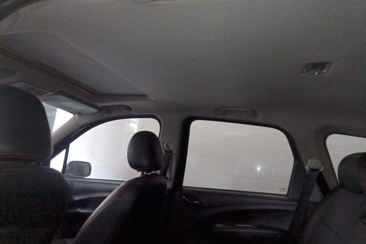 Used FORTHING Joyear X5 2013 1.6L Manual Luxury Model China V Standard Headliner