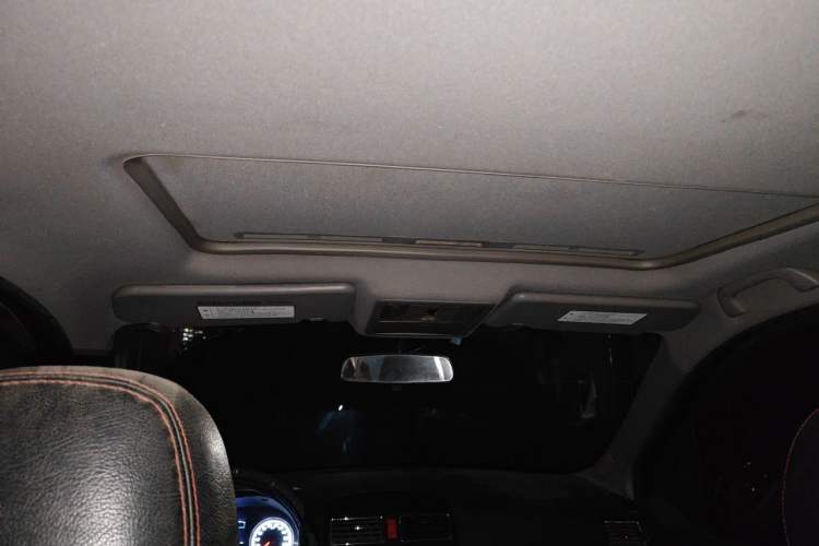 Used FORTHING Joyear X5 2013 1.6L Manual Luxury Model China V Standard Headliner