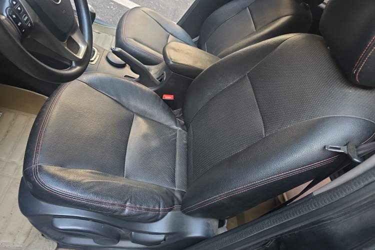Used FORTHING Joyear X5 2013 1.6L Manual Luxury Model China IV Standard Left Front Seat