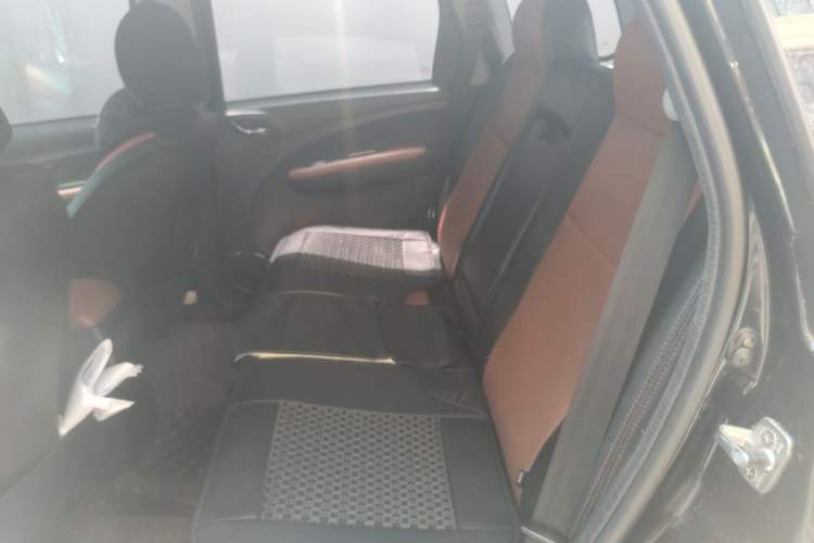 Used FORTHING Joyear X5 2013 1.8T Manual Luxury Model Left Rear Seat