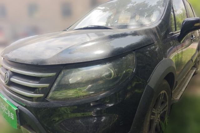Ojetý FORTHING Joyear X5 2013 1.6L Manual Luxury Model China V Standard