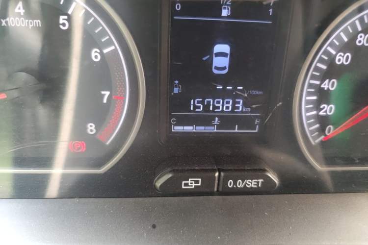 Used FORTHING Joyear X5 2013 1.6L Manual Luxury Model China IV Standard Odometer Close Up