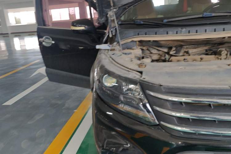 Used FORTHING Joyear X5 2013 1.8T Manual Luxury Model Right Front Headlight
