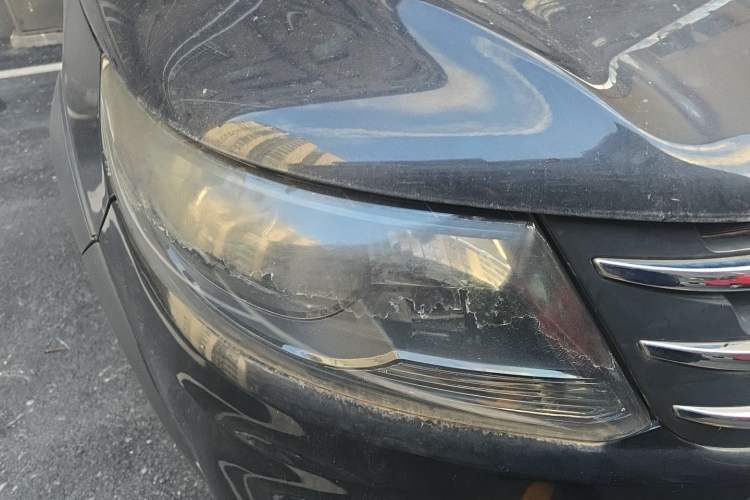 Used FORTHING Joyear X5 2013 1.6L Manual Luxury Model China IV Standard Right Front Headlight