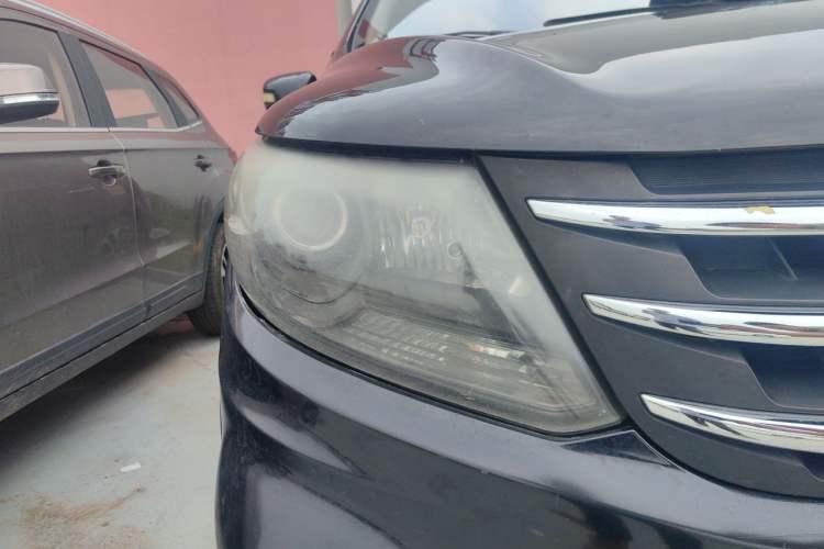 Used FORTHING Joyear X5 2013 1.6L Manual Luxury Model China IV Standard Right Front Headlight