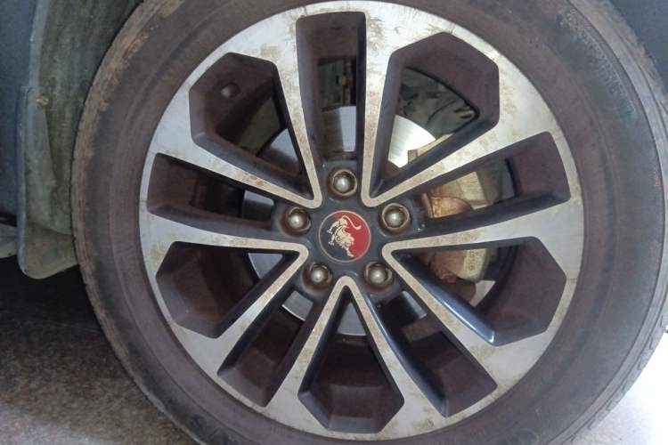 Used FORTHING Joyear X5 2013 1.6L Manual Luxury Model China V Standard Right Front Wheel Hub