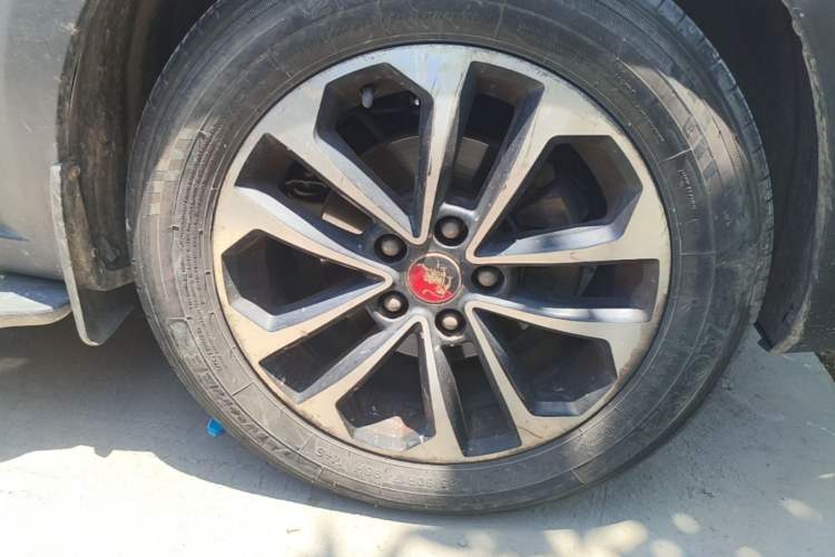 Used FORTHING Joyear X5 2013 1.6L Manual Luxury Model China IV Standard Right Front Wheel Hub