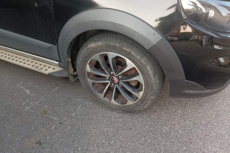 Used FORTHING Joyear X5 2013 1.6L Manual Luxury Model China IV Standard Right Front Wheel Hub