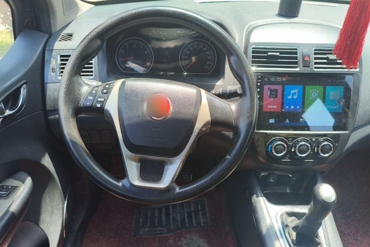 Used FORTHING Joyear X5 2013 1.6L Manual Luxury Model China IV Standard Steering Wheel
