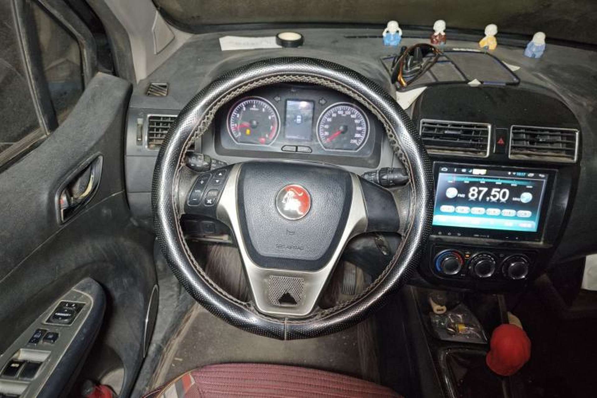 Used FORTHING Joyear X5 2013 1.6L Manual Luxury Model China IV Standard Steering Wheel