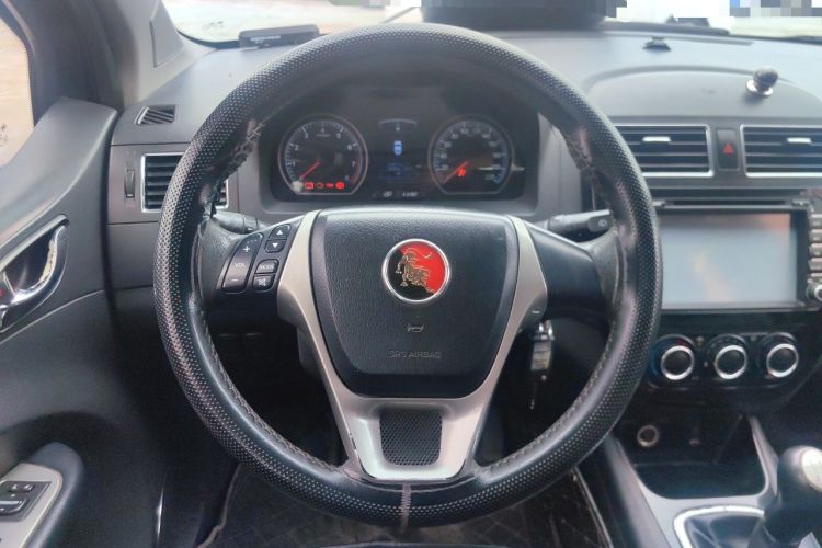 Used FORTHING Joyear X5 2013 1.6L Manual Luxury Model China IV Standard Steering Wheel