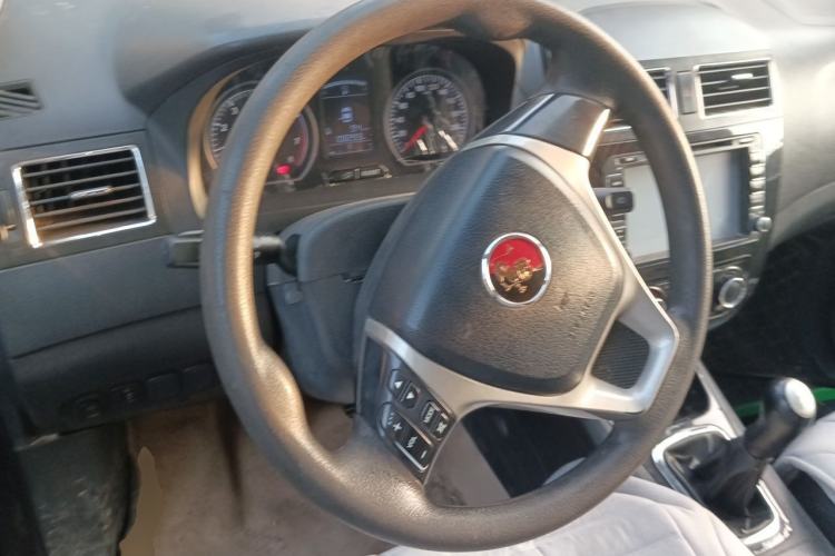 Used FORTHING Joyear X5 2013 1.6L Manual Luxury Model China IV Standard Steering Wheel