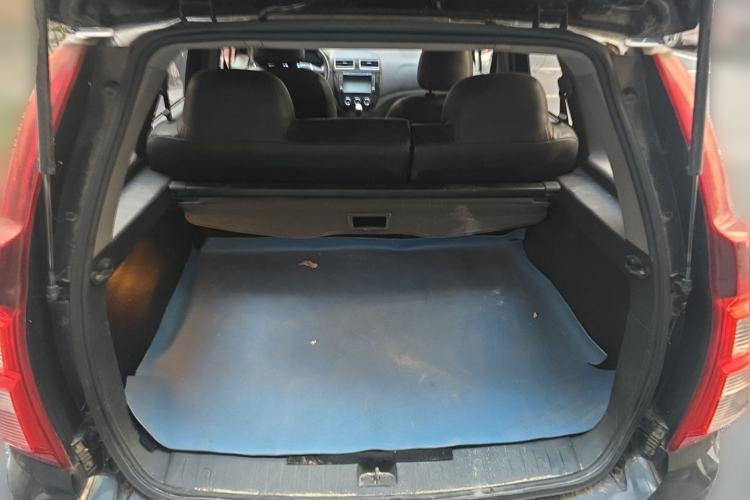 Used FORTHING Joyear X5 2013 1.6L Manual Luxury Model China IV Standard Trunk