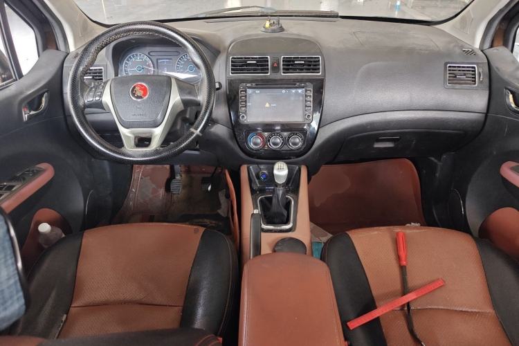 Used FORTHING Joyear X5 2013 1.8T Manual Luxury Model Center Console