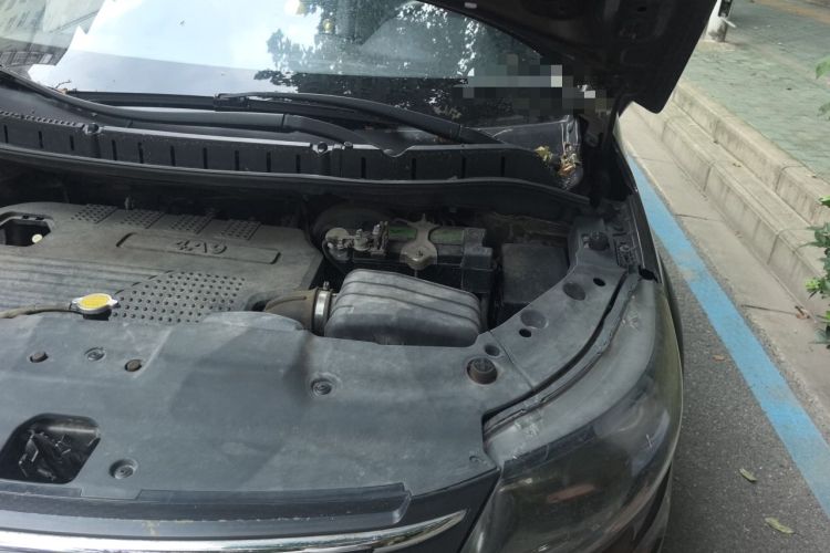 Used FORTHING Joyear X5 2013 1.6L Manual Luxury Model China IV Standard Engine Bay Left