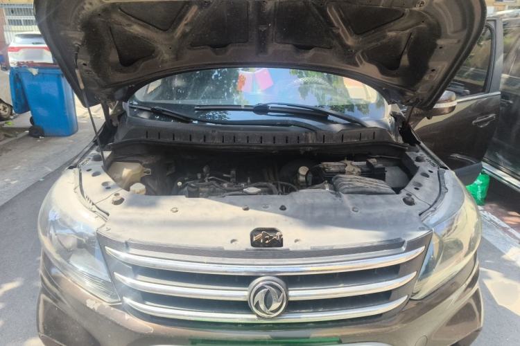 Used FORTHING Joyear X5 2013 1.6L Manual Luxury Model China IV Standard Engine Bay