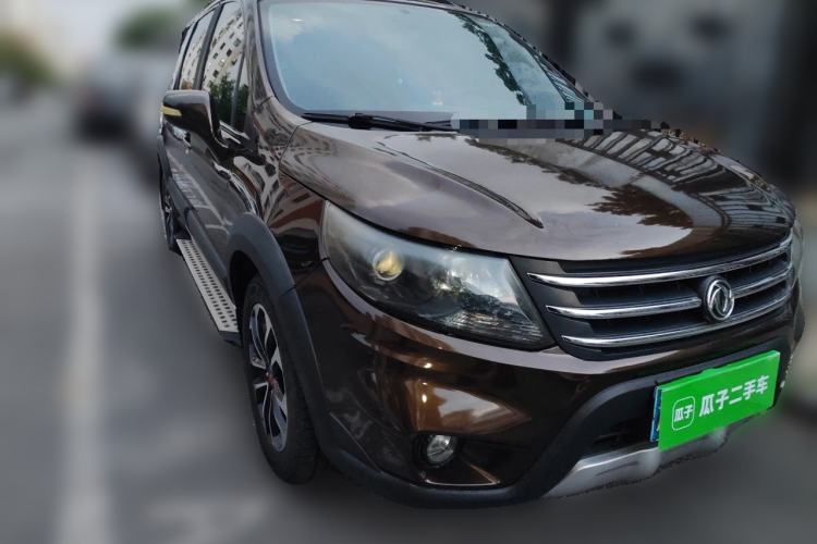 Used FORTHING Joyear X5 2013 1.6L Manual Luxury Model China IV Standard Front Right 45 Deg