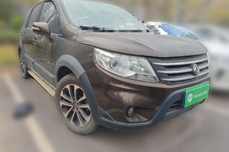 Used FORTHING Joyear X5 2013 1.6L Manual Luxury Model Front Right 45 Deg