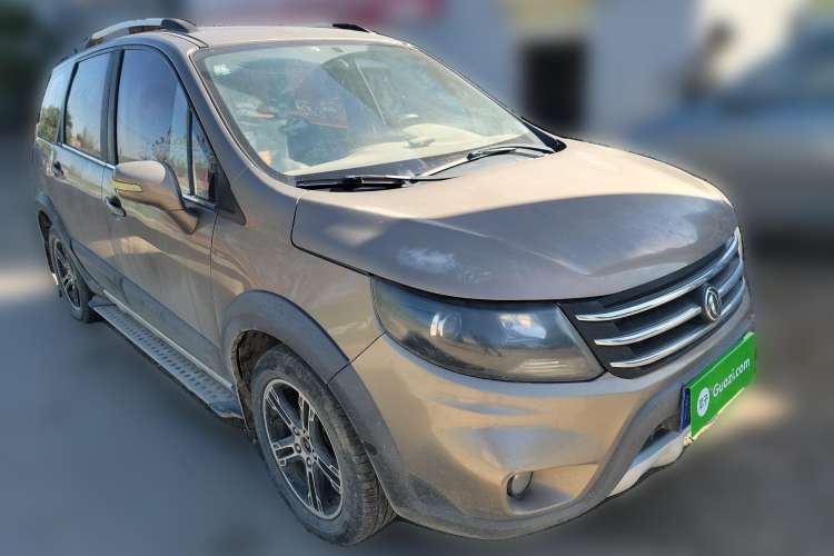 Used FORTHING Joyear X5 2013 1.6L Manual Luxury Model China V Standard Front Right 45 Deg
