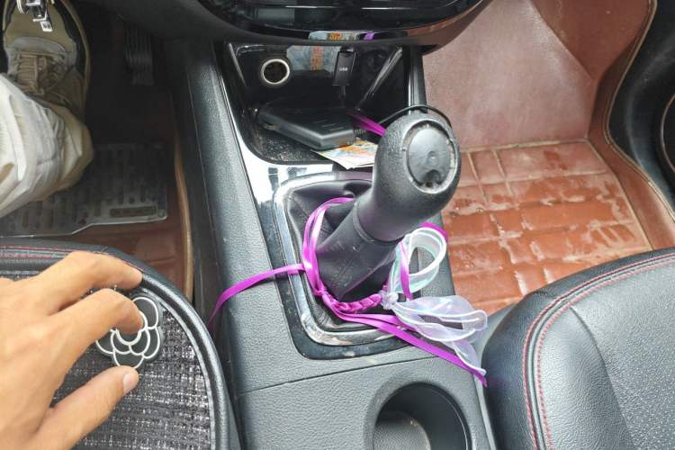 Used FORTHING Joyear X5 2013 1.6L Manual Luxury Model China IV Standard Gear Lever