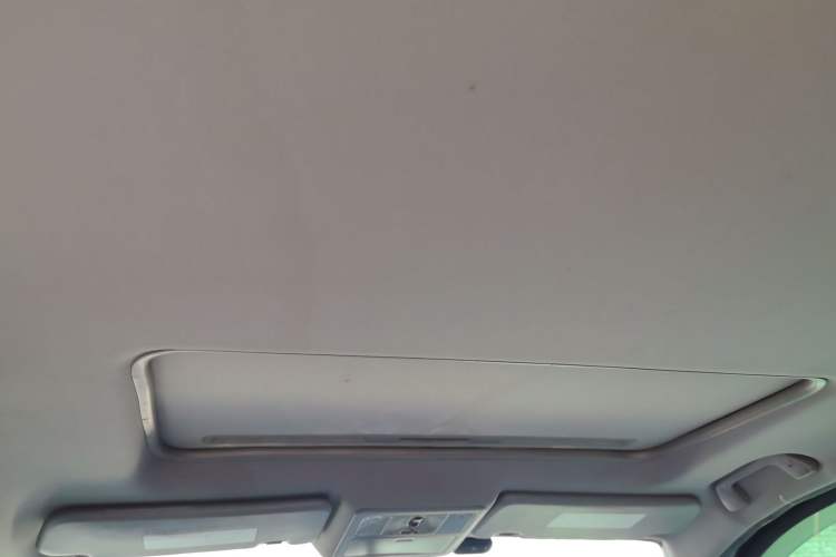 Used FORTHING Joyear X5 2013 1.6L Manual Luxury Model China IV Standard Headliner
