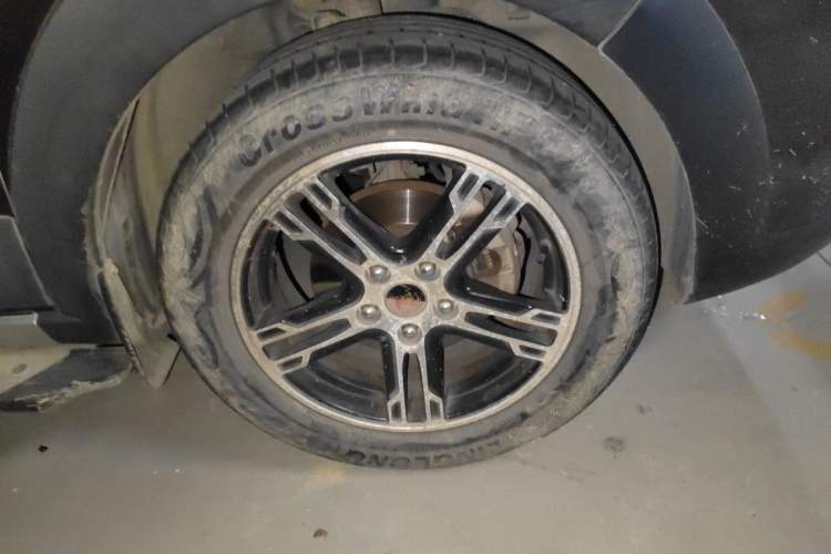 Used FORTHING Joyear X5 2013 1.6L Manual Luxury Model China IV Standard Right Front Wheel Hub