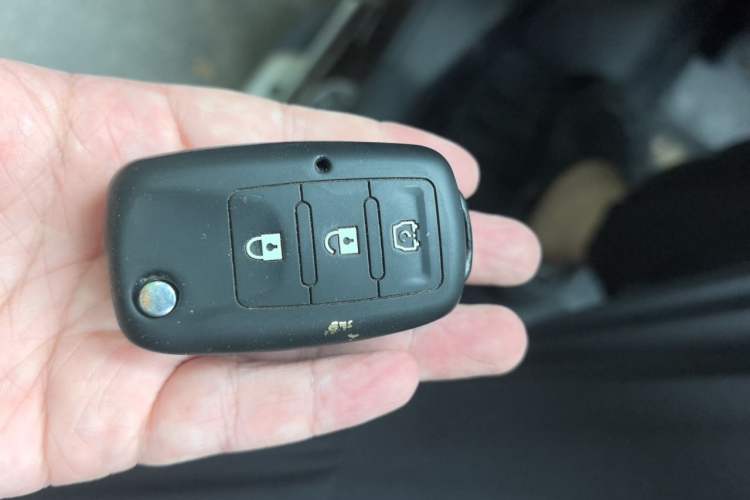 Used FORTHING Joyear X5 2013 1.6L Manual Luxury Model China IV Standard Vehicle Key