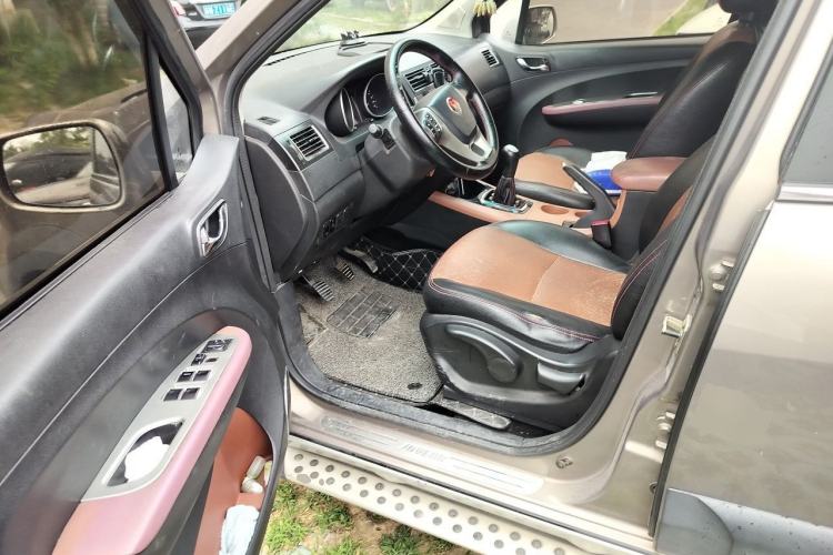 Used FORTHING Joyear X5 2013 1.6L Manual Luxury Model China V Standard Driver Seat