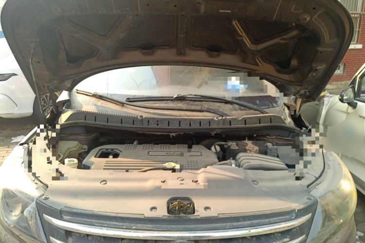 Used FORTHING Joyear X5 2013 1.6L Manual Luxury Model China IV Standard Engine Bay