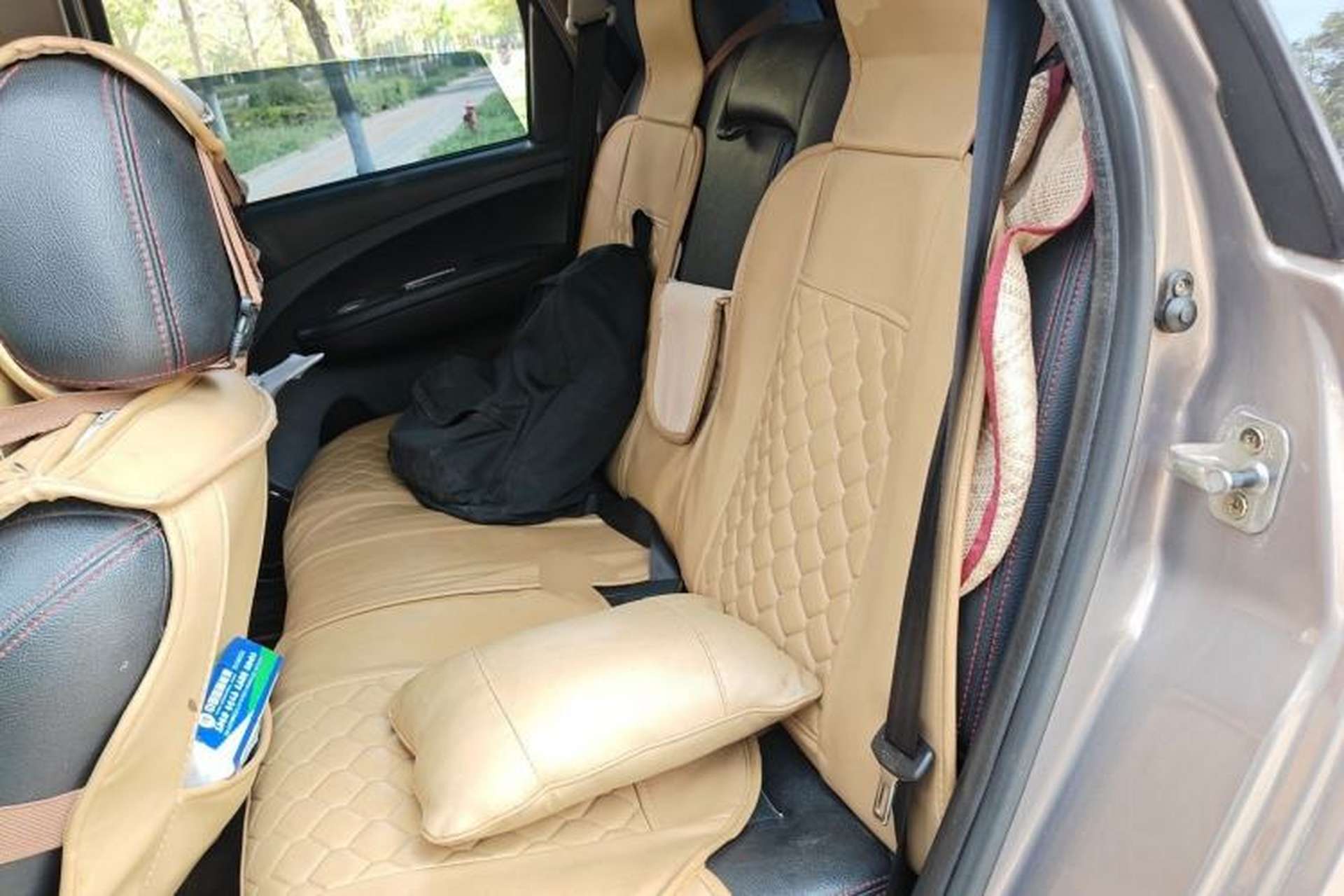Used FORTHING Joyear X5 2013 1.6L Manual Luxury Model China IV Standard Left Rear Seat