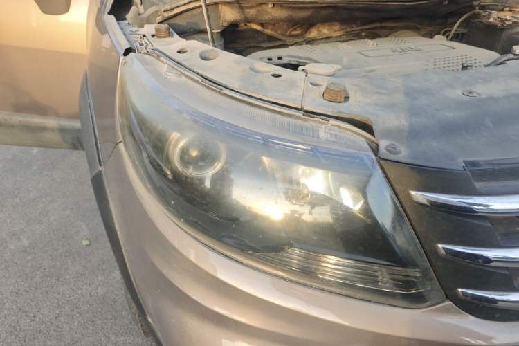 Used FORTHING Joyear X5 2013 1.6L Manual Luxury Model China IV Standard Right Front Headlight