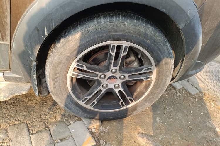 Used FORTHING Joyear X5 2013 1.6L Manual Luxury Model China IV Standard Right Front Wheel Hub