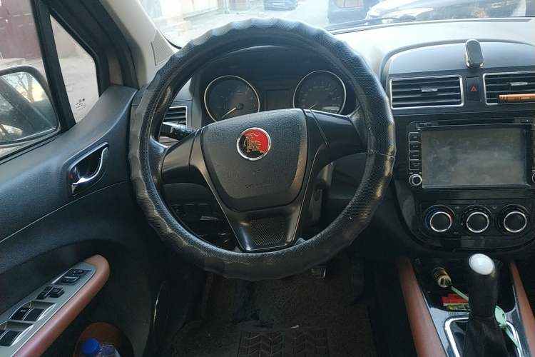 Used FORTHING Joyear X5 2013 1.6L Manual Luxury Model Steering Wheel