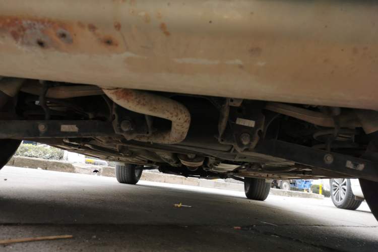 Used FORTHING Joyear X5 2013 1.6L Manual Luxury Model China IV Standard Chassis Rear