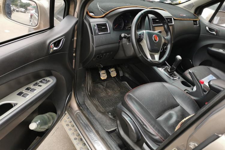 Used FORTHING Joyear X5 2013 1.6L Manual Luxury Model China IV Standard Driver Seat