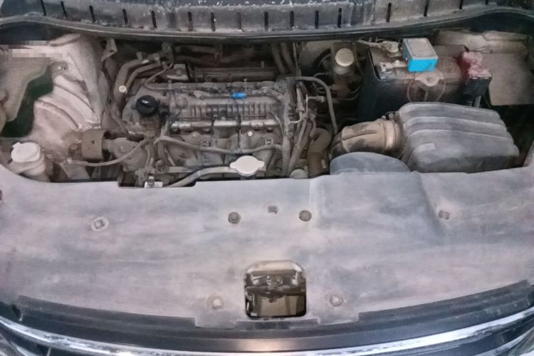 Used FORTHING Joyear X5 2013 1.6L Manual Luxury Model China V Standard Engine Bay