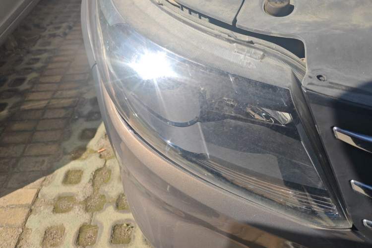 Used FORTHING Joyear X5 2013 1.6L Manual Luxury Model China IV Standard Right Front Headlight