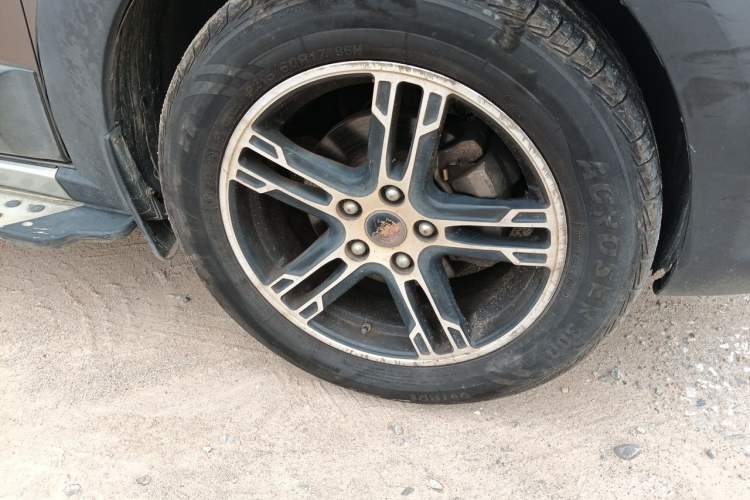 Used FORTHING Joyear X5 2013 1.6L Manual Luxury Model China IV Standard Right Front Wheel Hub